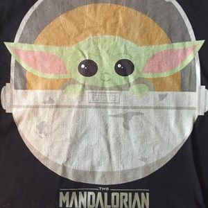 Baby Yoda t-shirt